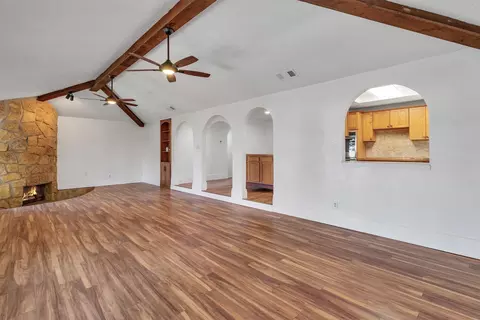 1031 Boston Blvd, Bedford, TX 76022