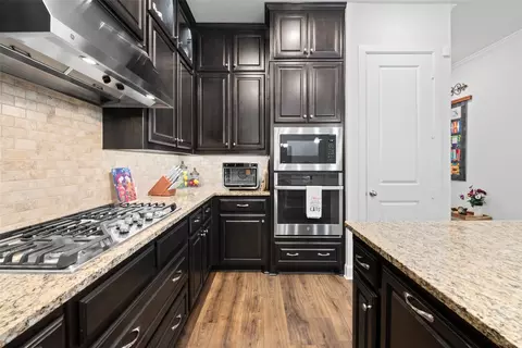 Kitchen - 824 8th St, Argyle, TX 76226 photo 3 of 4