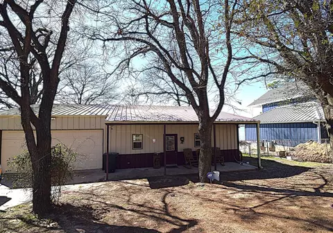 256 Sailfish Dr, Mabank, TX 75156