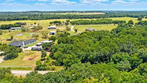401 Taylor Rd, Weatherford, TX 76087