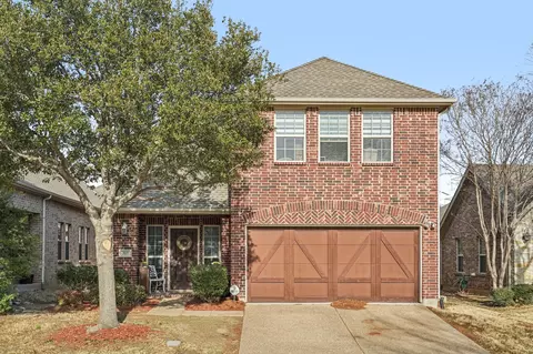 317 Eastland Dr, Lewisville, TX 75056