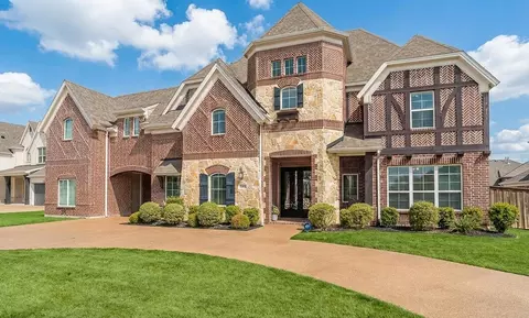 1504 S Mitchell Rd, Mansfield, TX 76063