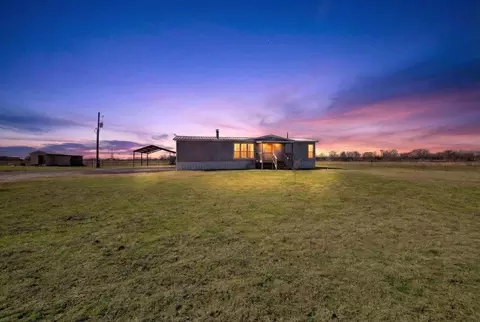 774 County Road 786, Groesbeck, TX 76642