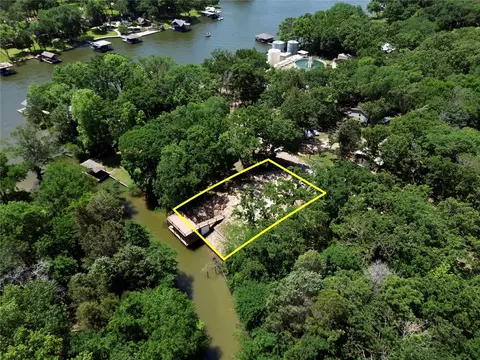 2119 Hickory Trce, Mabank, TX 75156