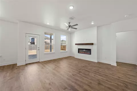 Living - 3000 Teasdale Rd, Waco, TX 76655 photo 5 of 5
