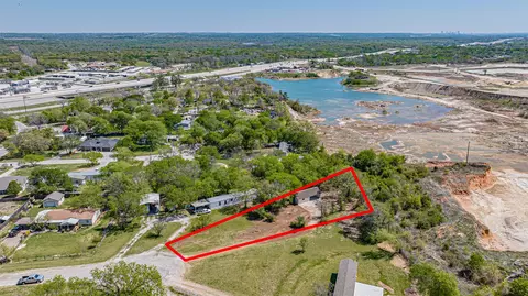 6100 Black Leaf Ct, Fort Worth, TX 76135