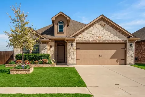 3616 Pinto Way, Aubrey, TX 76227