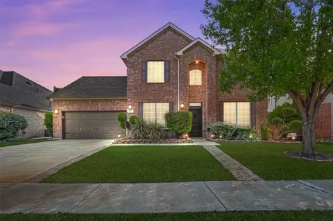 5217 Bay View Dr, Fort Worth, TX 76244
