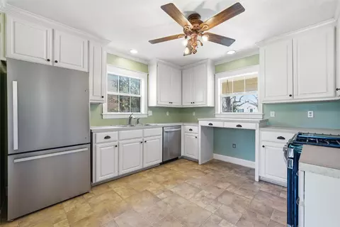 Kitchen - 3005 Windsor Ave, Waco, TX 76708 photo 1 of 3