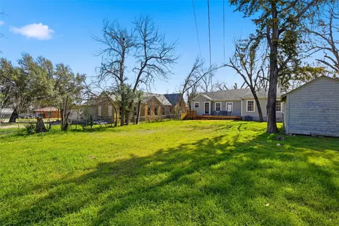 Exterior - 3005 Windsor Ave, Waco, TX 76708 photo 8 of 8