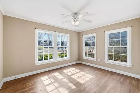 Living - 3005 Windsor Ave, Waco, TX 76708 photo 6 of 9