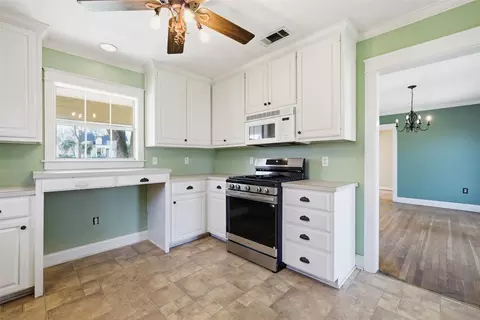 Kitchen - 3005 Windsor Ave, Waco, TX 76708 photo 3 of 3