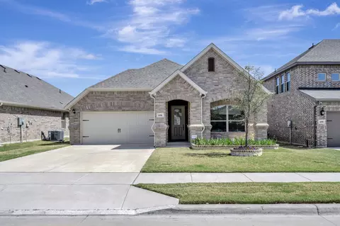 604 Antswood Dr, Fort Worth, TX 76108