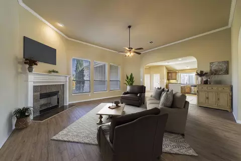 2217 Lorrie Ln, Weatherford, TX 76087