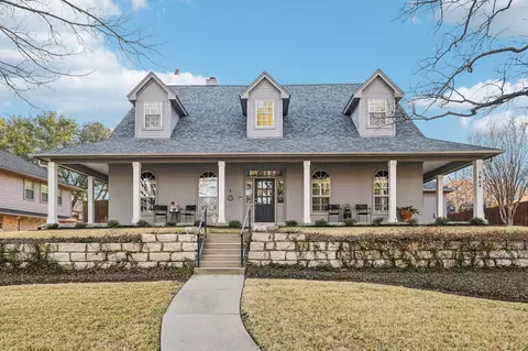 3809 Welwyn Way Dr, Bedford, TX 76021
