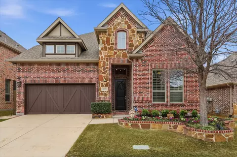 2352 Stallion St, Carrollton, TX 75010