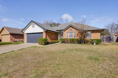315 Myrtle Ave, Waxahachie, TX 75165
