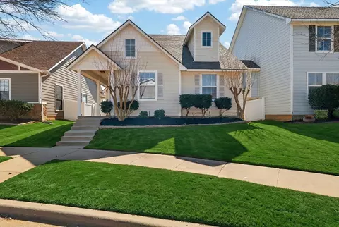 10008 Hanover Dr, Providence Village, TX 76227