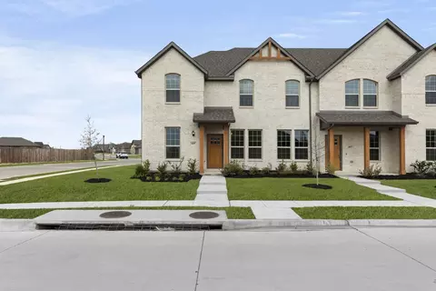 4609 Avion Dr, Sanger, TX 76266