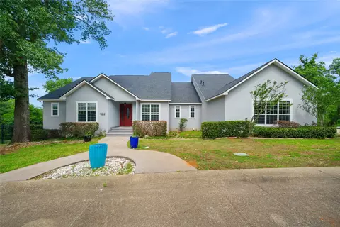 7031 Ridge Place Cir, Tyler, TX 75703