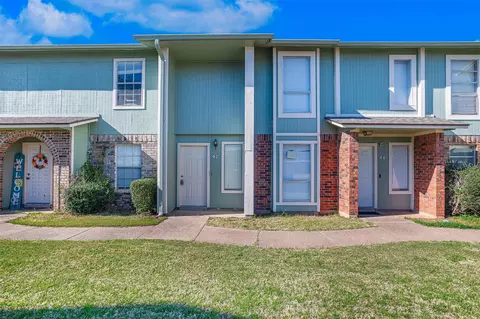 5705 E Texas St #47, Bossier City, LA 71111