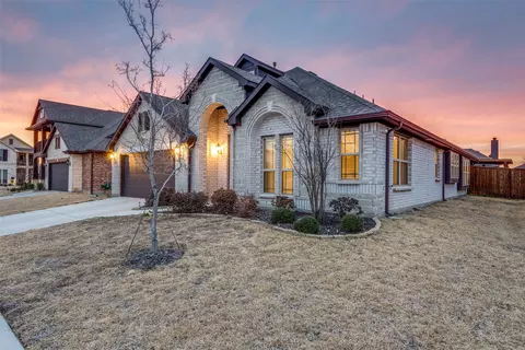 1605 George Ln, Little Elm, TX 75068
