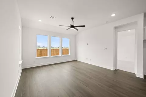 Living - 1725 Nesting Robin Ln, Krum, TX 76249 photo 2 of 2
