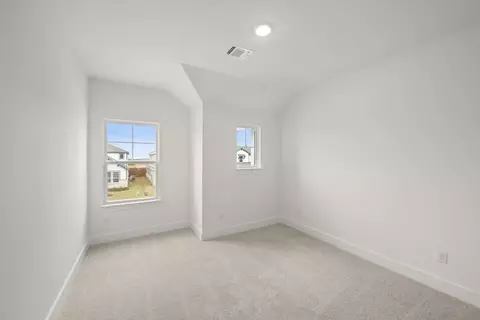 Bedroom - 1725 Nesting Robin Ln, Krum, TX 76249 photo 6 of 6