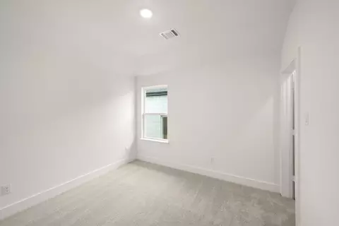 Bedroom - 1725 Nesting Robin Ln, Krum, TX 76249 photo 6 of 6