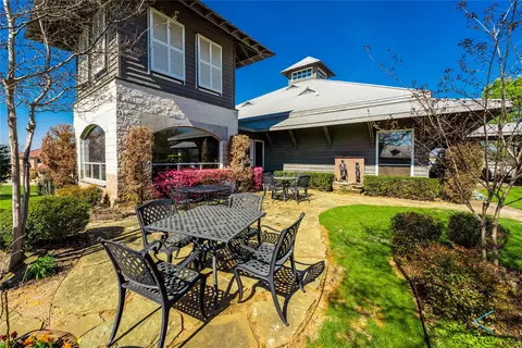 237 Colonial Dr, Mabank, TX 75156 photo 13