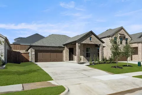 2235 Oak Branch Trl, Midlothian, TX 76065