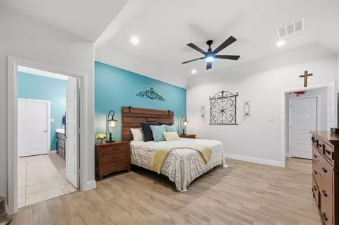 Bedroom - 813 8th St, Argyle, TX 76226 photo 2 of 5