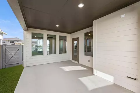 1501 Laurel Ln, Argyle, TX 76226 photo 3