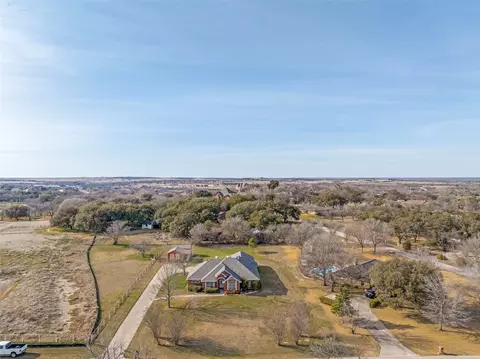 117 Zuni Trl, Fort Worth, TX 76108