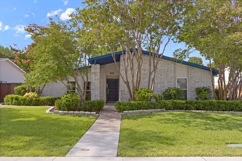 511 Woodhurst Dr, Coppell, TX 75019