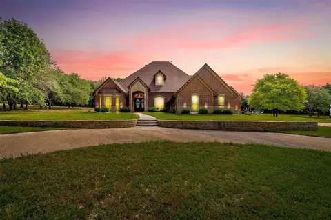 115 Lantana Ct, Poolville, TX 76487