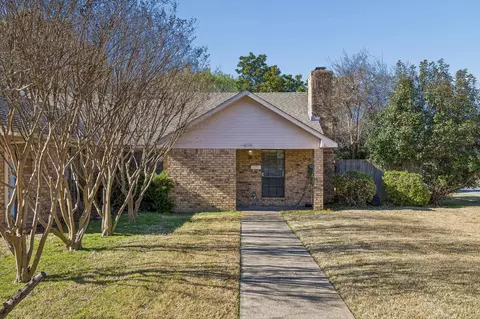 6504 Chicory Ct #R, Dallas, TX 75214