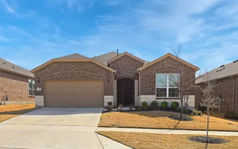 1224 Cornerstone Dr, Krugerville, TX 76227
