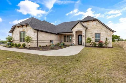 716 Coastal Meadows Ct, Granbury, TX 76049