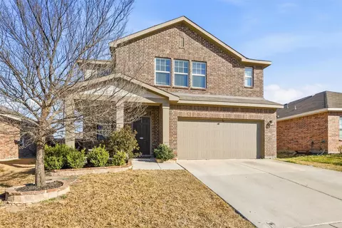 6532 Trident Ct, Fort Worth, TX 76179