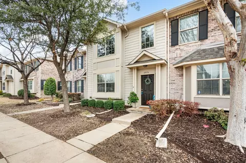 6816 Pascal Way #B9, Fort Worth, TX 76137