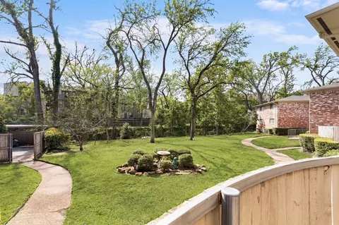 7812 Royal Ln #109, Dallas, TX 75230