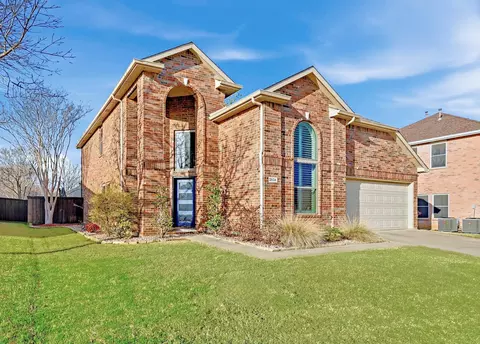 2604 Timberhill Dr, Flower Mound, TX 75028
