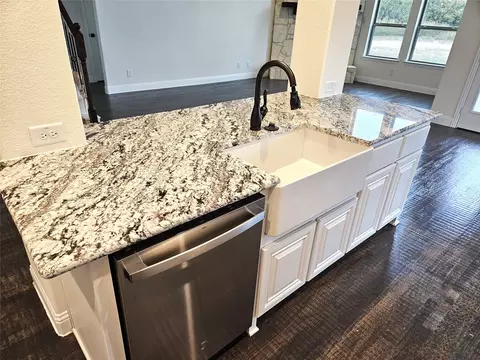 Kitchen - 2079 Slate Dr, Howe, TX 75459 photo 3 of 3