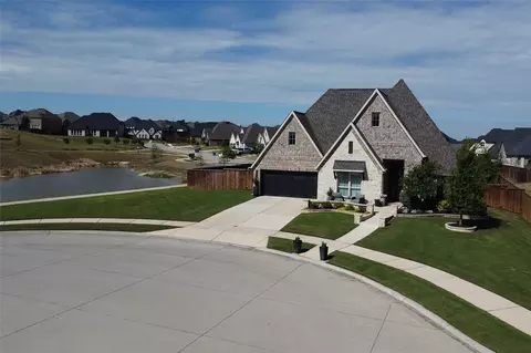 582 Broadleaf Way, Haslet, TX 76052