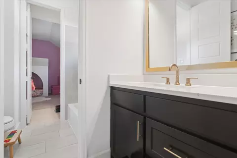 Bath - 582 Broadleaf Way, Haslet, TX 76052 photo 7 of 7