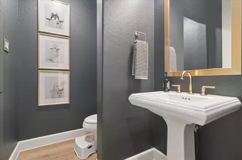 Bath - 582 Broadleaf Way, Haslet, TX 76052 photo 1 of 7