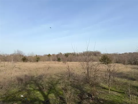 194 Middle Rd, Denison, TX 75021 photo 3