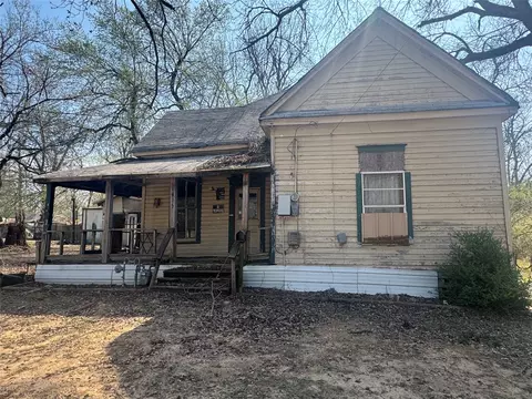 1415 Graham St, Paris, TX 75460