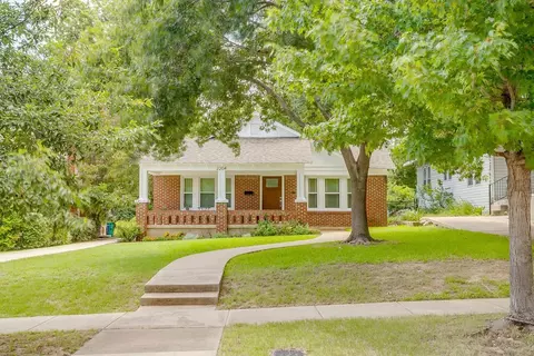 2204 Ashland Ave, Fort Worth, TX 76107